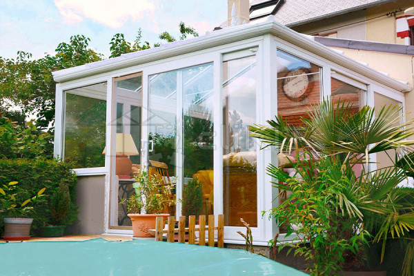 Photo n°4 of the BRIGHTON V3 Conservatory Full Solid Base