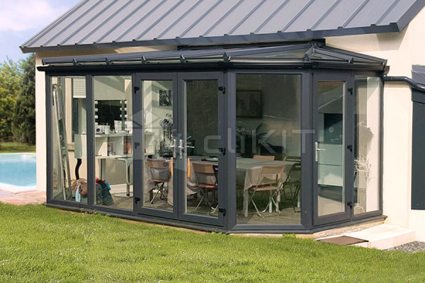 Photo n°2 of the GREENWICH V1 Conservatory on Low Wall
