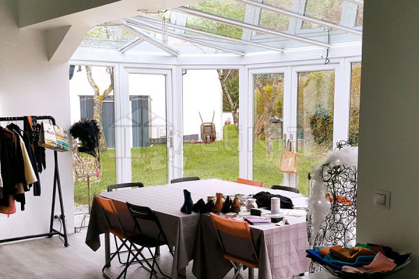 Photo n°3 of the GREENWICH V4 Conservatory Without Transom Glazing