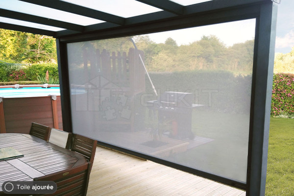 Photo n°5 of the IMPERIAL ZIP 130 Motorized Screen Awning