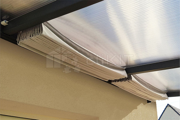 Photo n°6 of the Shade Sails for Pergola