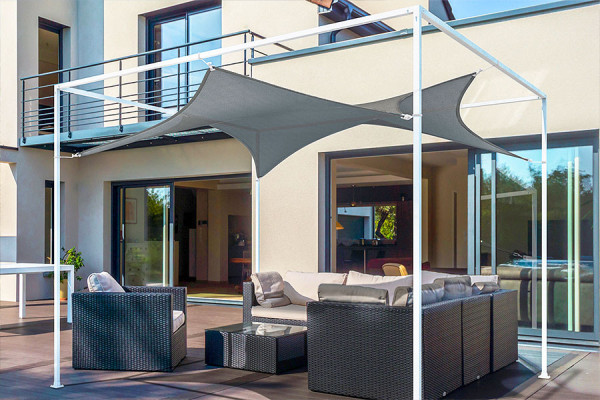 Photo n°4 of the Extensible Square Shade Sails